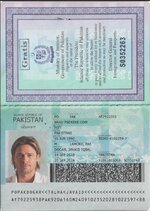 Pakistan passport 2017+.jpg